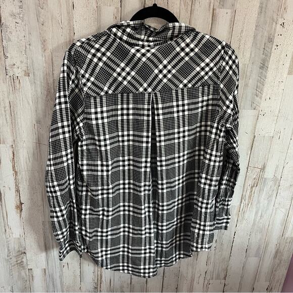 Christopher & Banks Black Plaid Button Front Long Sleeve Shirt - Picture 4 of 5